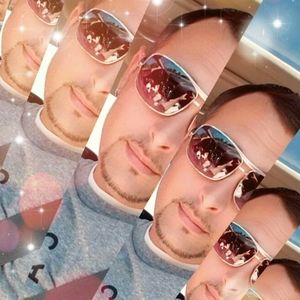 Meet your Posher, Chris